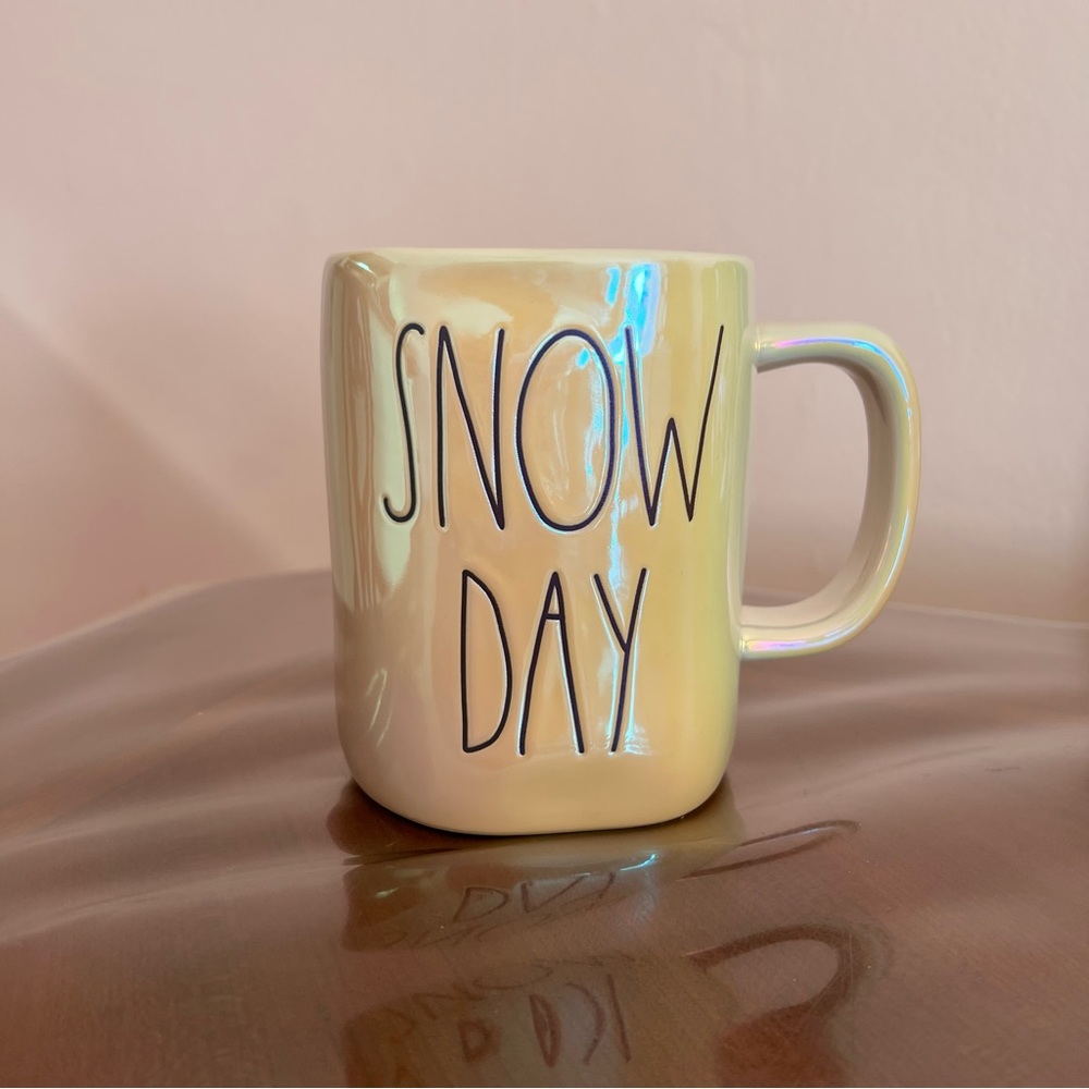 Rae Dunn mug